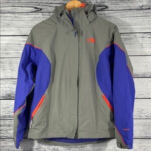 THE NORT FACE-Women’s HYVENT 3 in 1 Triclimate Hooded Jacket (Size Medium)